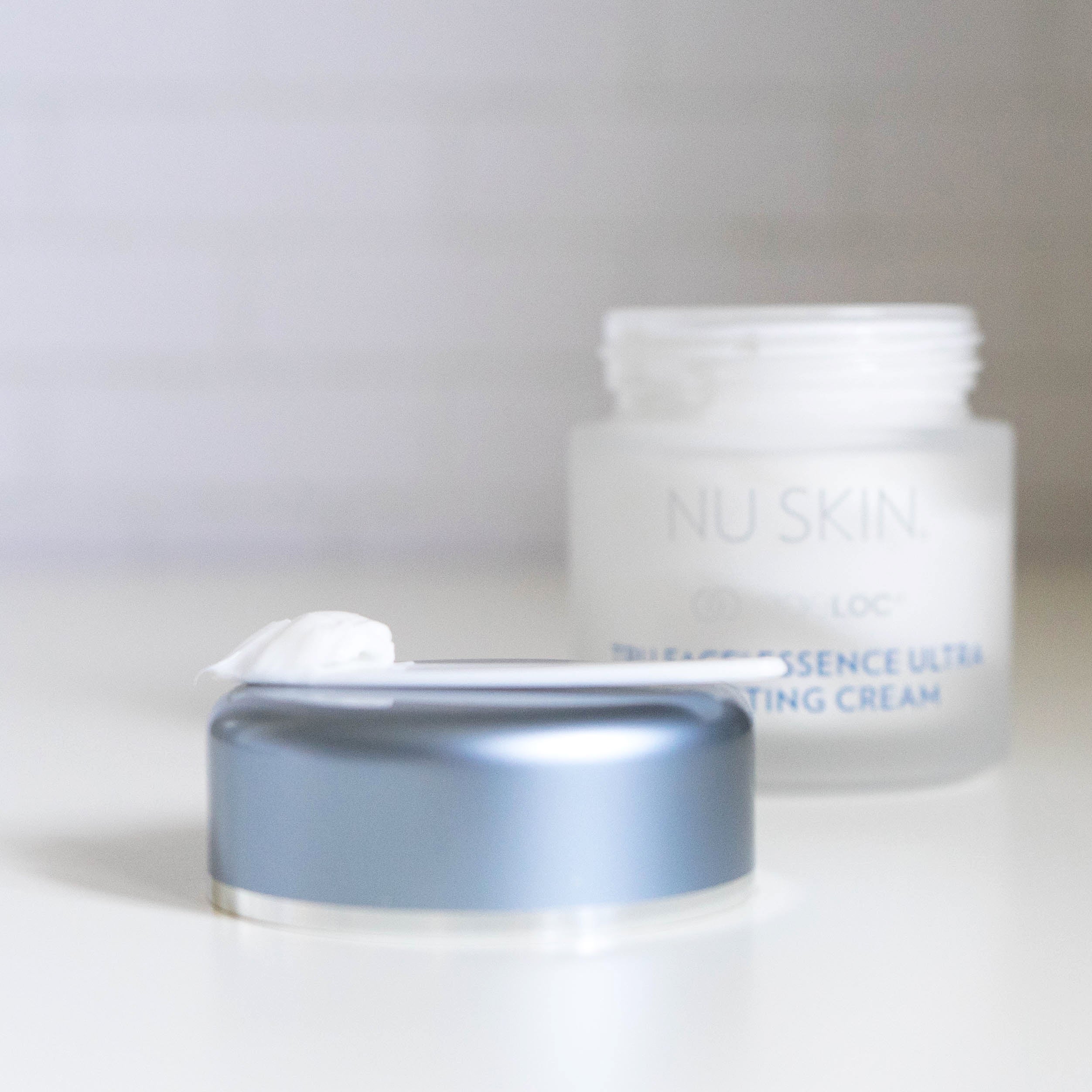 ageLOC® Tru Face® Essence Ultra Uplifting Cream